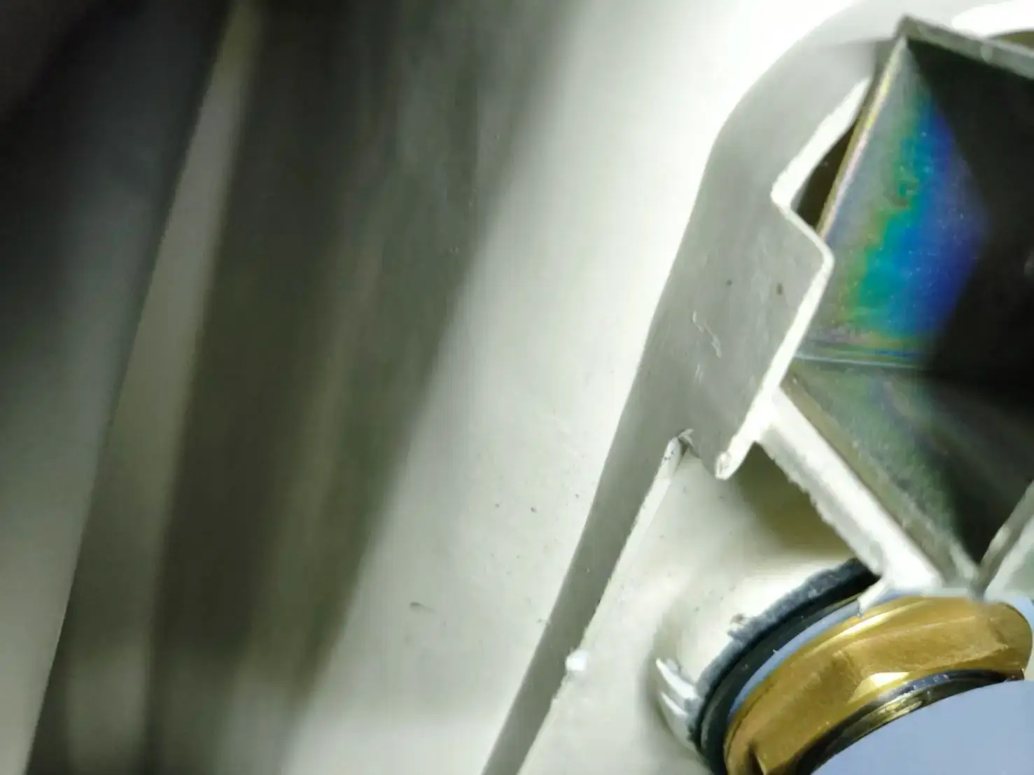 浴室下の排水管補修で漏水トラブルを解消-大阪市都島区