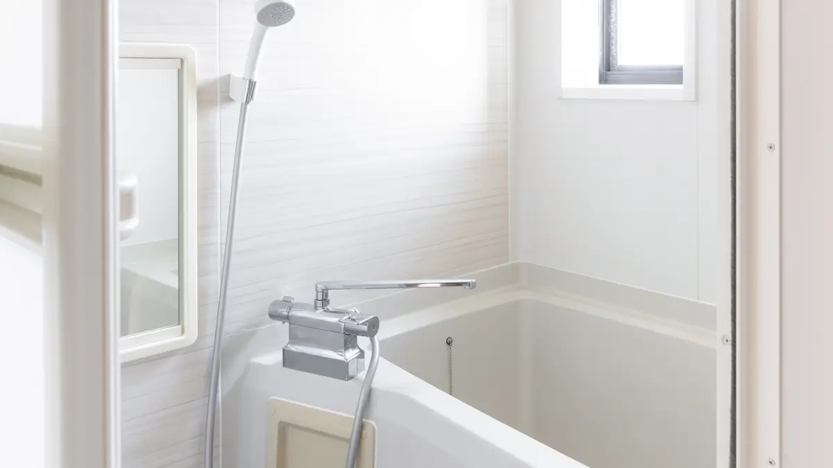 台付きタイプの浴室蛇口